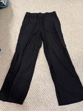 GAP Black Wide-Leg Drawstring Pants with Patch Pockets